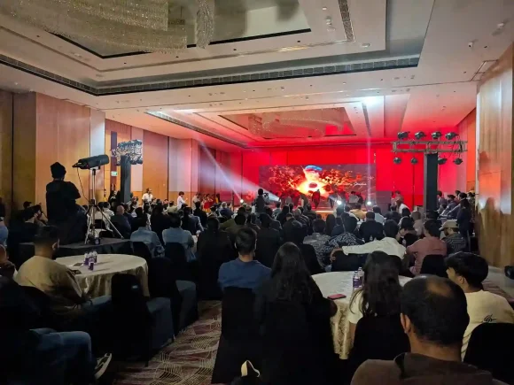 PXL_20251213_134333358_11zon