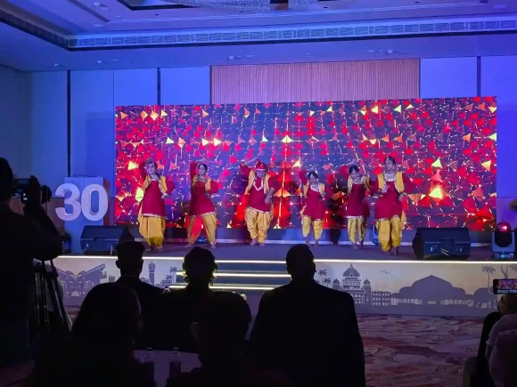 PXL_20251213_141220103_11zon